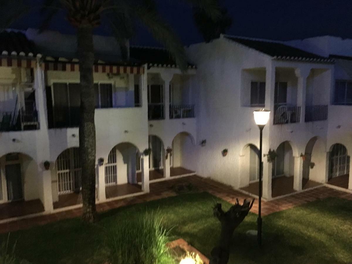 Rio Marina Apartment Nerja Luaran gambar